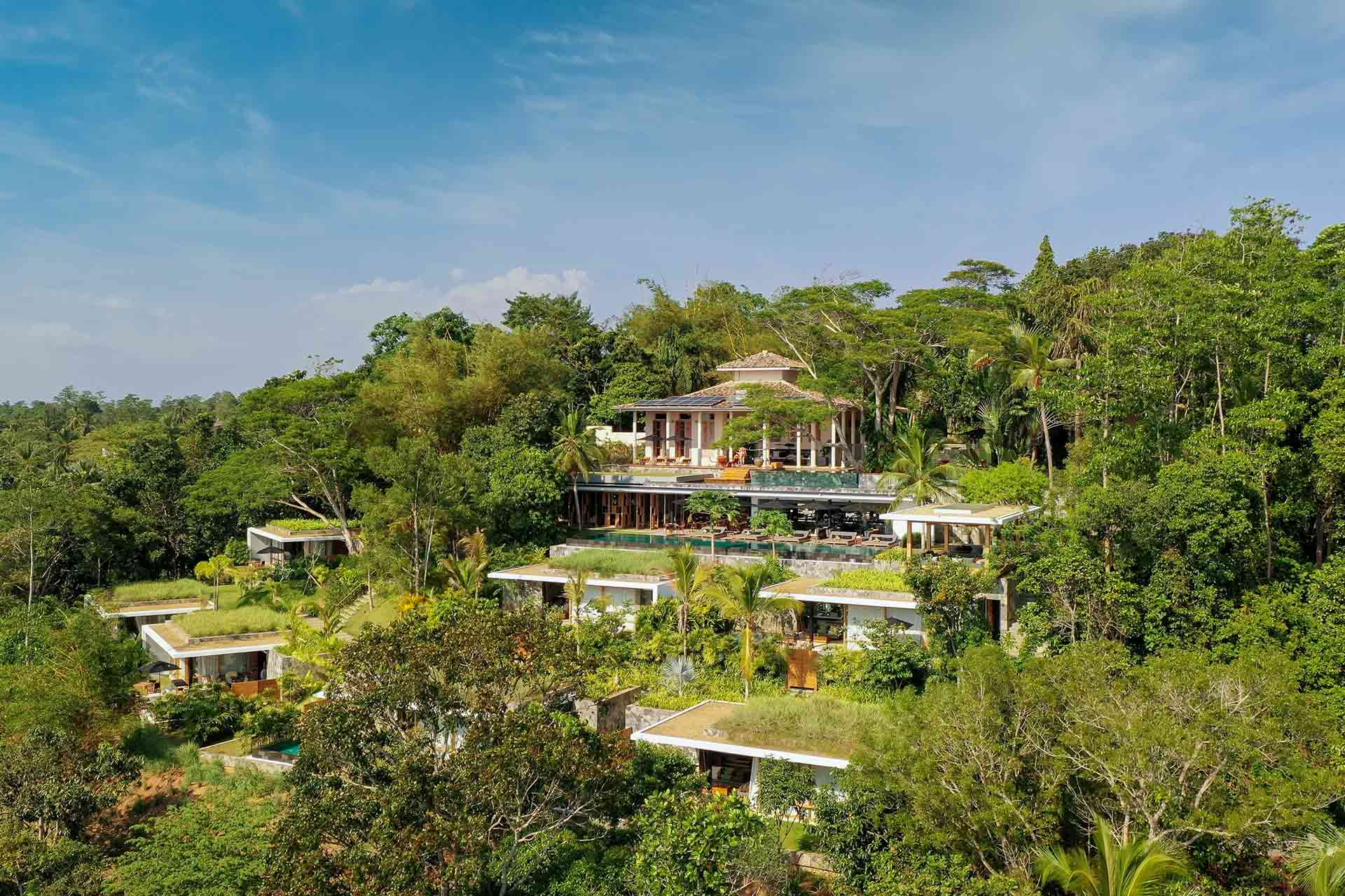 Saltwater pool overlooking the colonial boutique Mansions